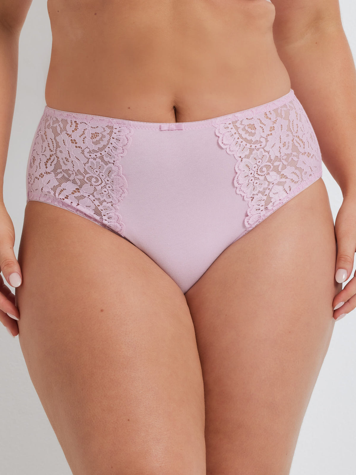 219 Daily Essentials Stretch Lace & Cotton Full Brief in Lilac by Kayser Lingerie