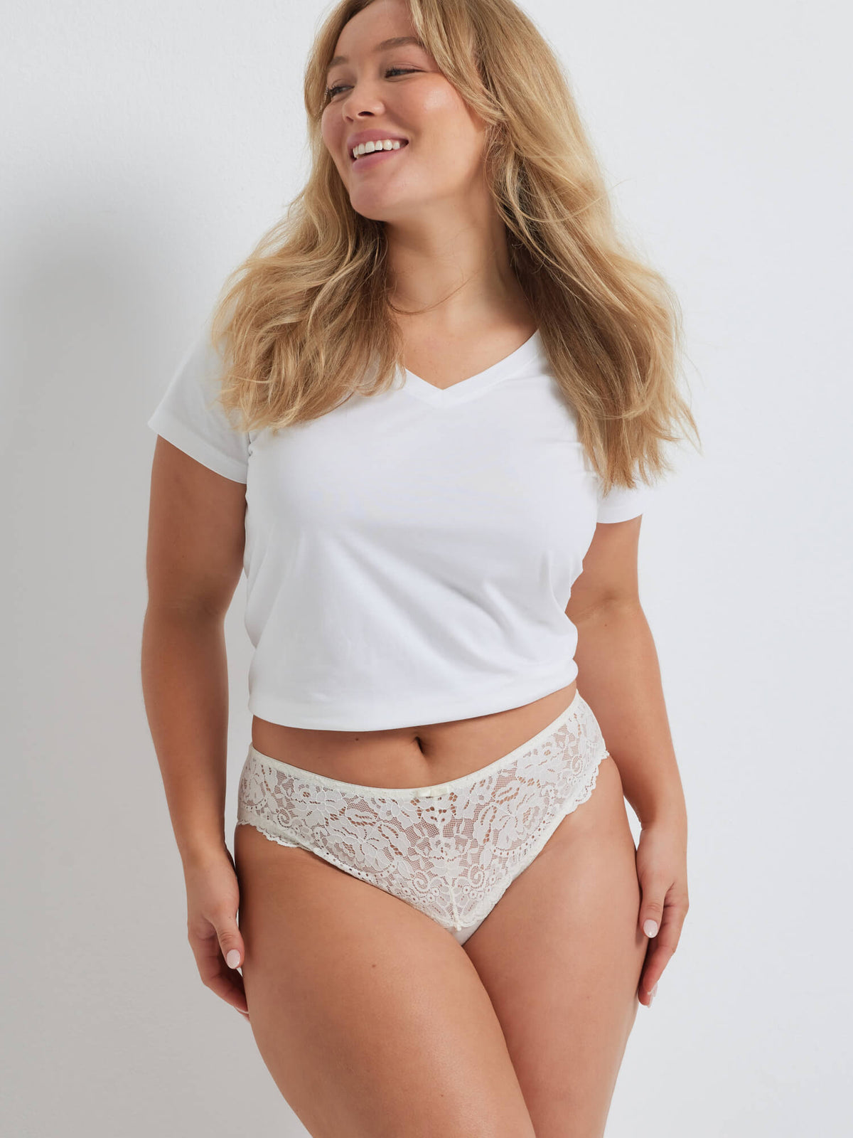 2 Pack Daily Essentials Lace & Cotton Hi-Cut in Lilac/White by Kayser Lingerie