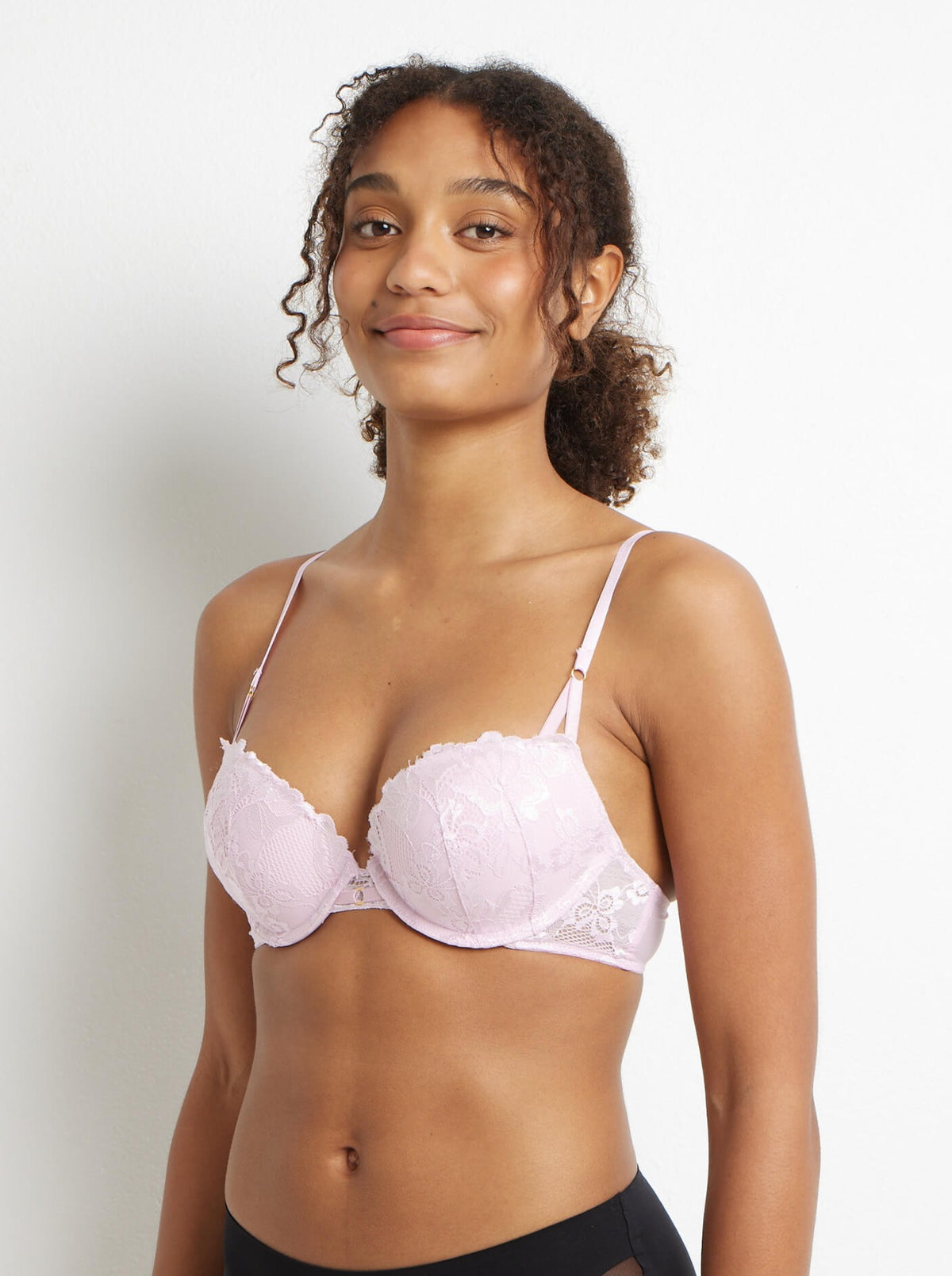 Brazilian Lace Luxe Push Up Bra in Pink Lavender - Kayser Lingerie