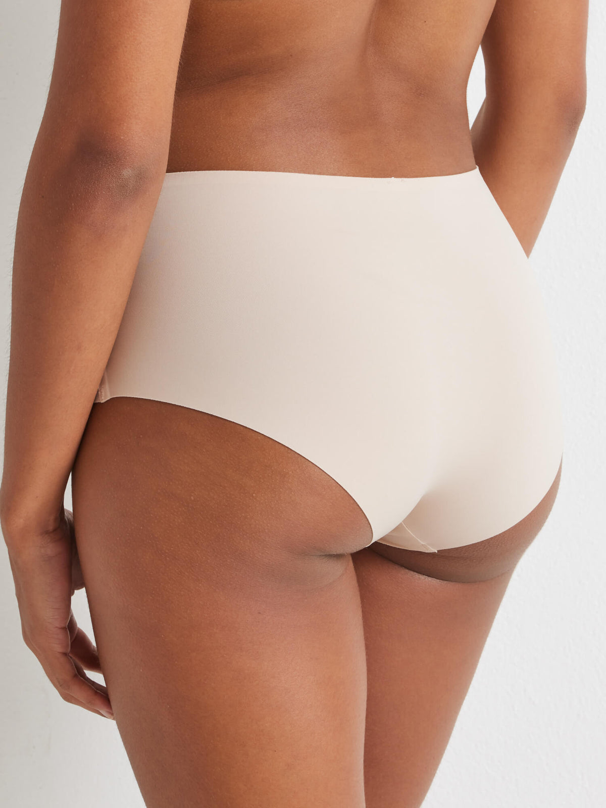 2 Pack Sleek & Smooth Full Brief in Black & Blush by Kayser Lingerie