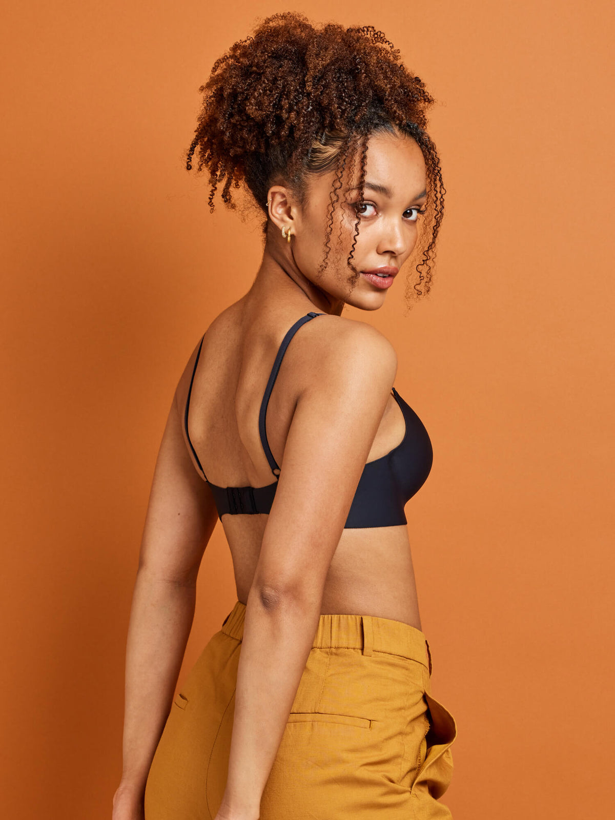 Best-selling Seamless Black T-shirt Bra by Kayser Lingerie