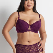 Chloe wearing the Be Free Lace Short in burgundy with matching bra by Kayser Lingerie