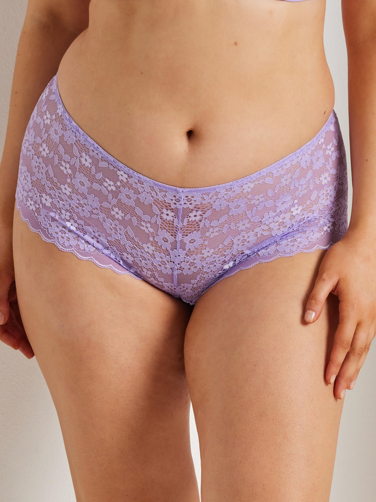 2 Pack Be Free Lace Short in Red &amp; Purple - Kayser Lingerie