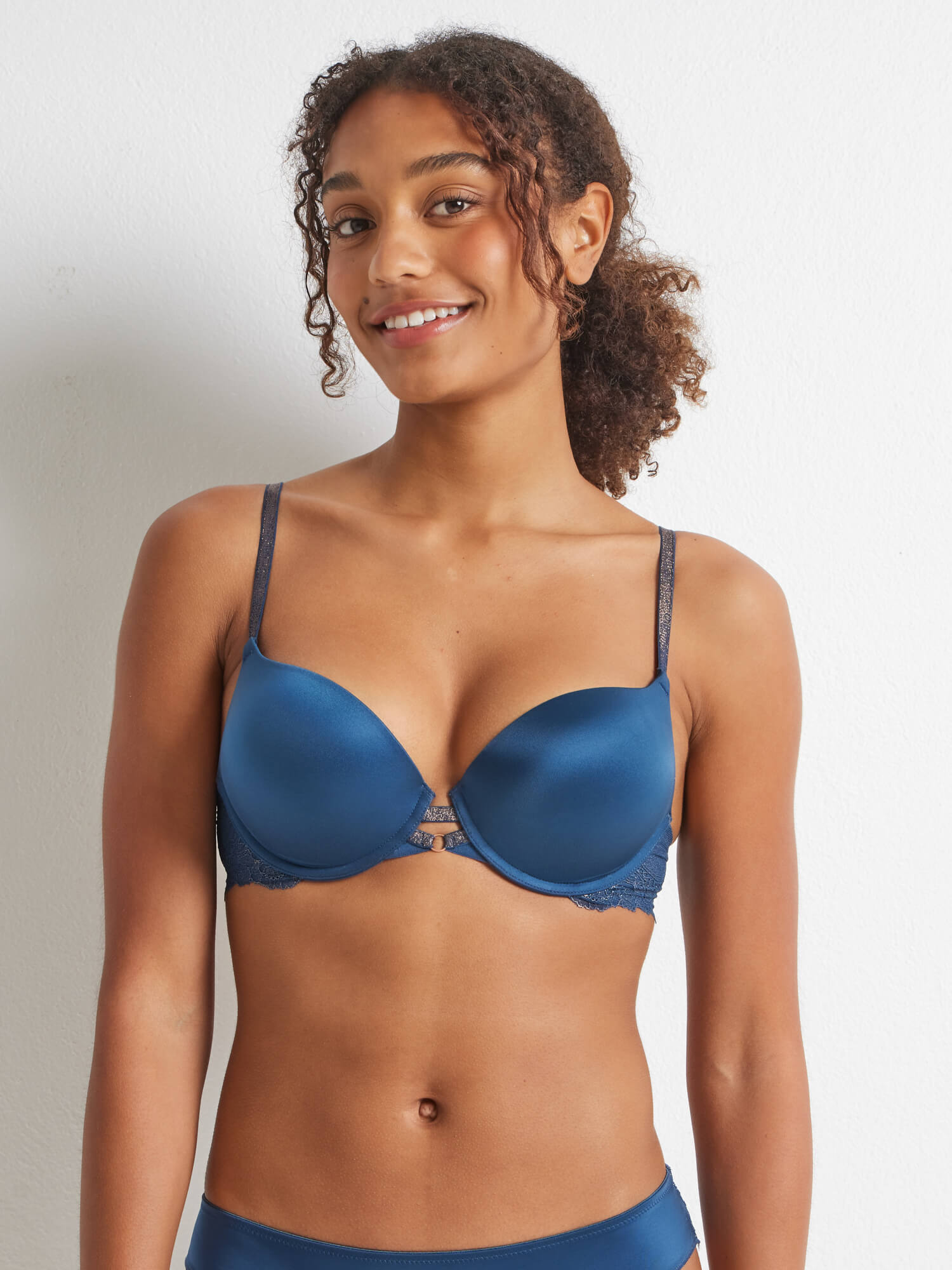 Super Push Up Bombshell Multi-way Double Padded Cup