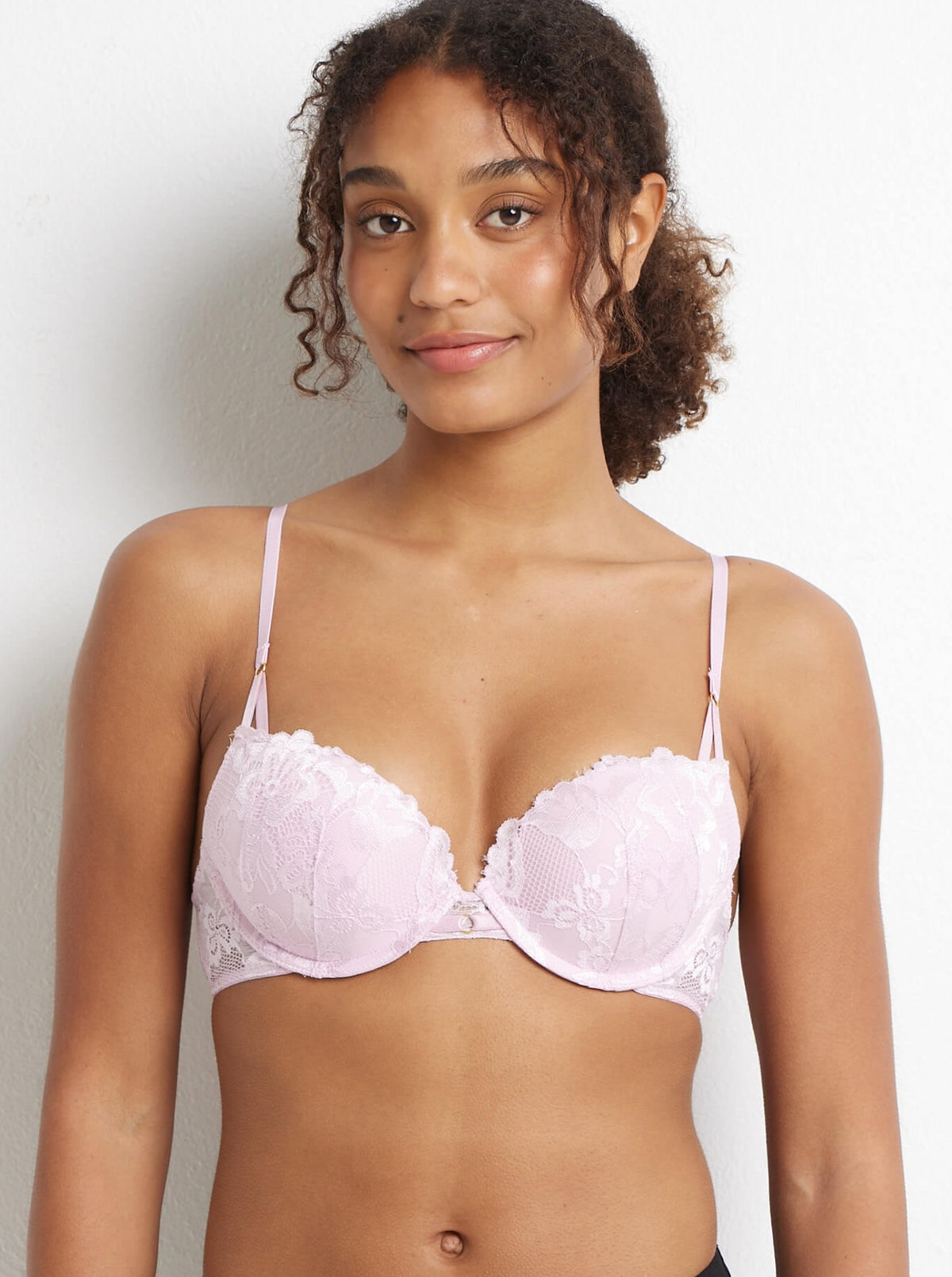Brazilian Lace Luxe Push Up Bra in Pink Lavender - Kayser Lingerie