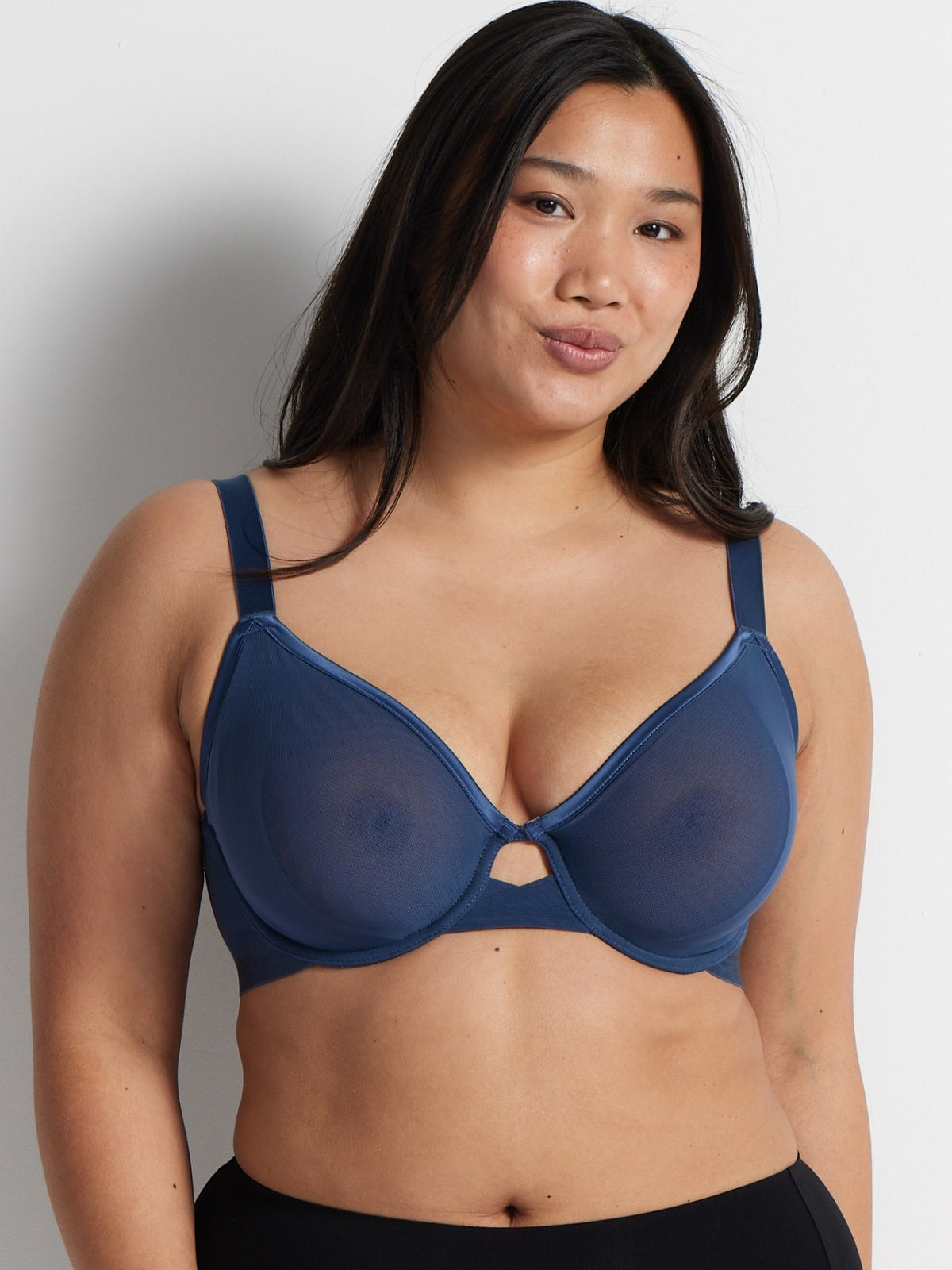 Chloe is wearing the Hold Up Neo Mesh Underwire Bra in indigo by Kayser Lingerie