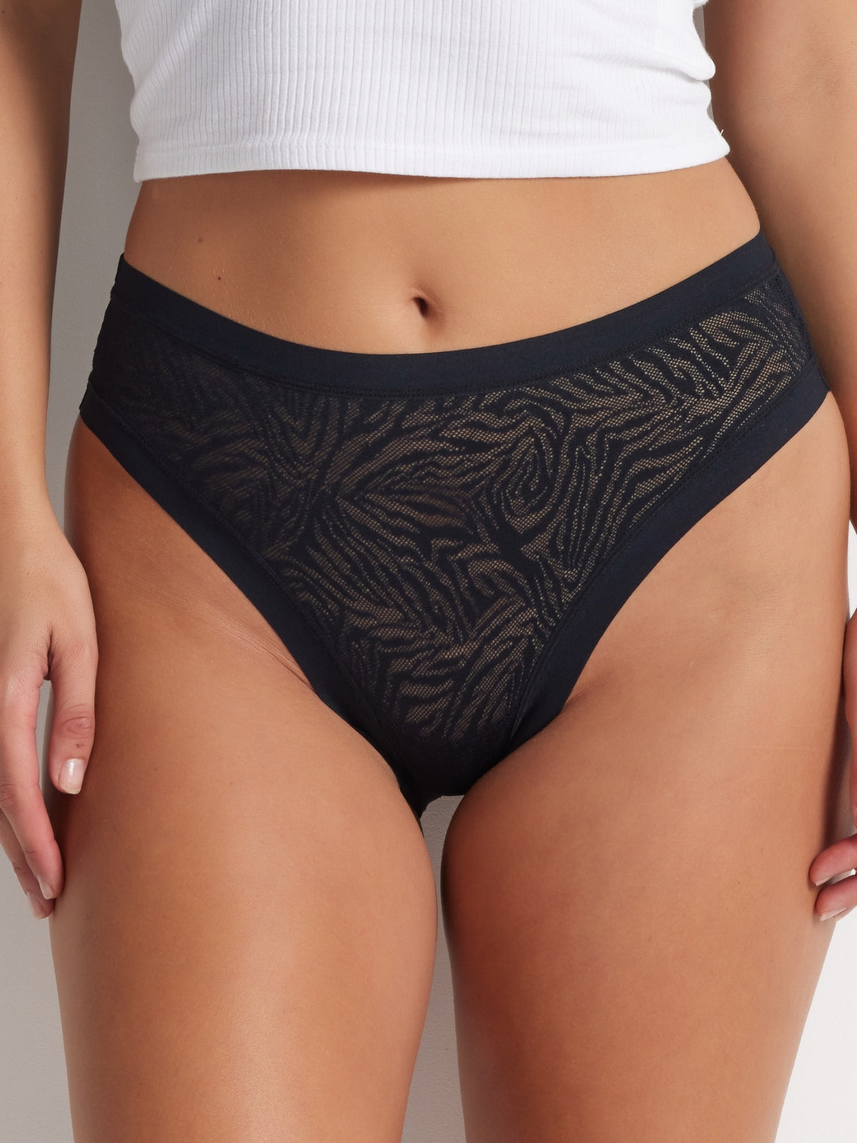 Modern Lace Hi Cut