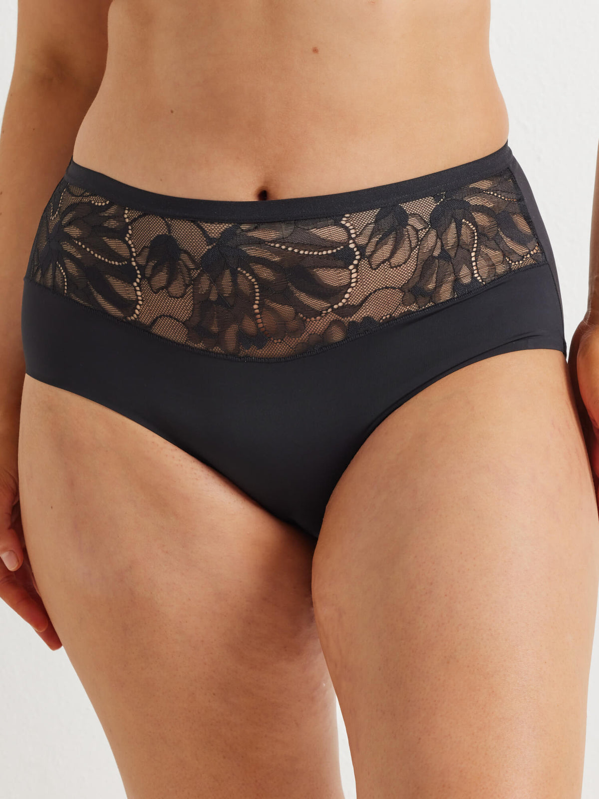 2 Pack Smooth All Over Lace Full Brief - Black &amp; Winter Sky - Kayser