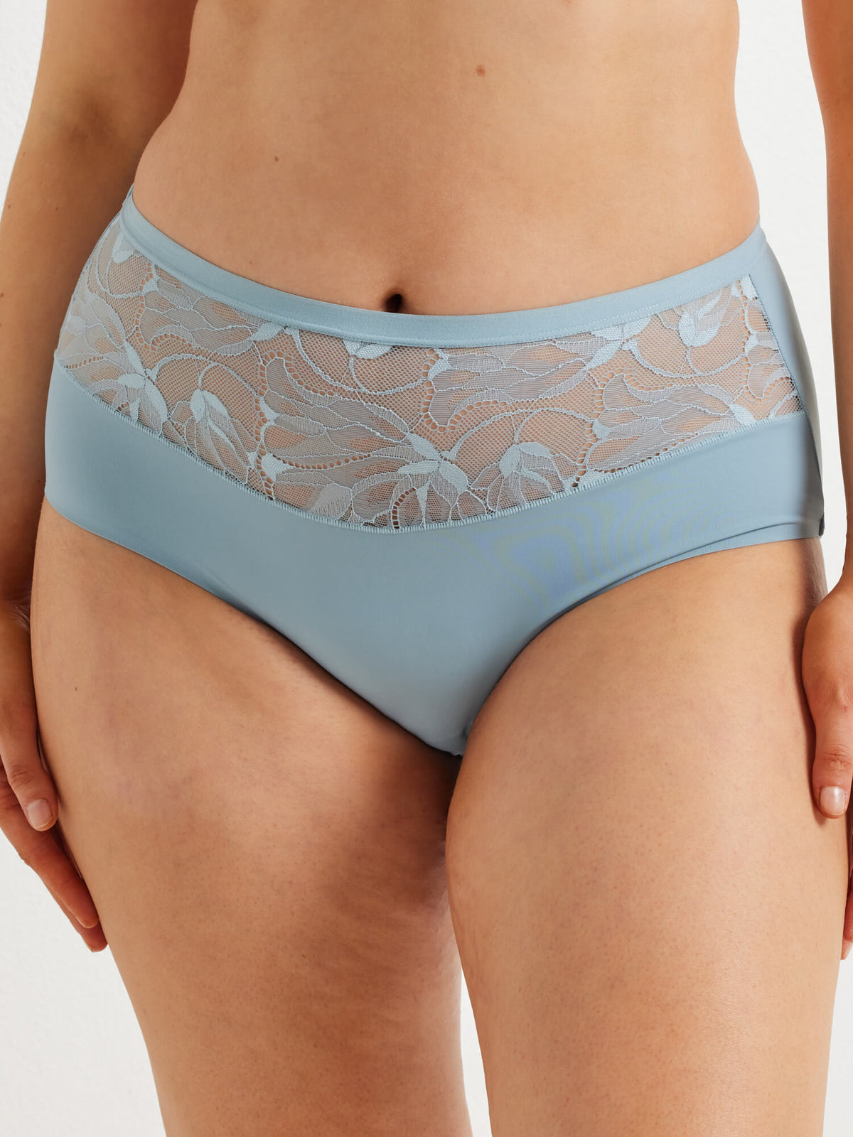 Smooth All Over Lace Full Brief in Winter Sky Blue - Kayser Lingerie